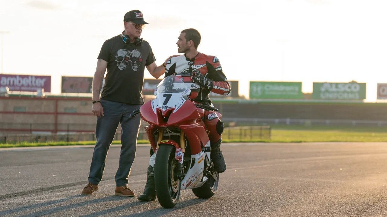 One Fast Move Movie Screenshot 3