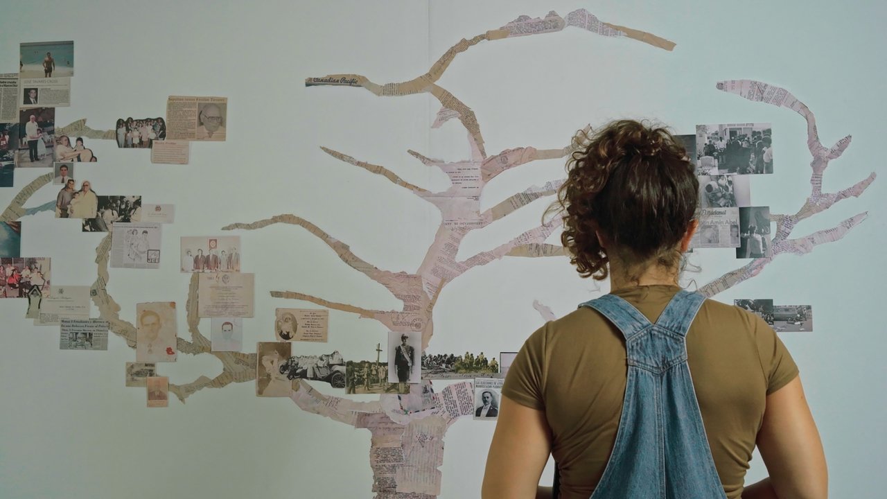 Colossal Movie Screenshot 1