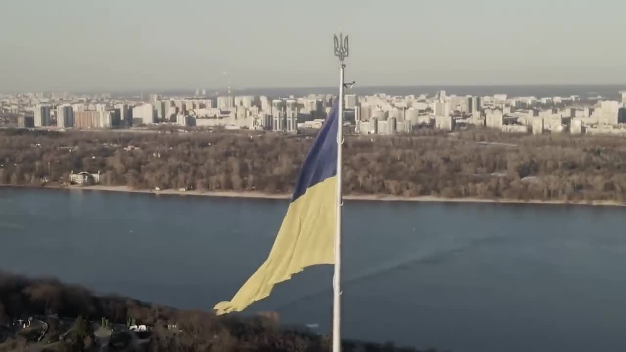 Who are we? Psychoanalysis of Ukrainians Movie Screenshot 2