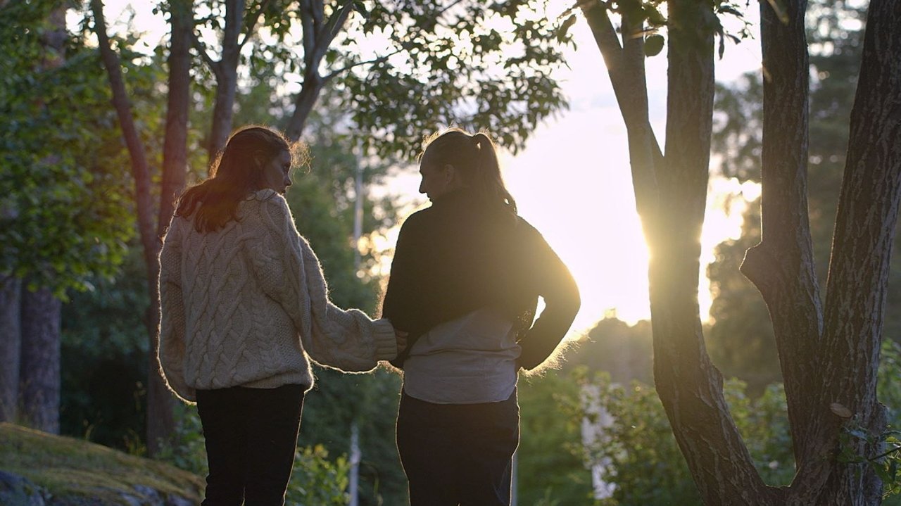 Invitation to Self-Examination Movie Screenshot 1