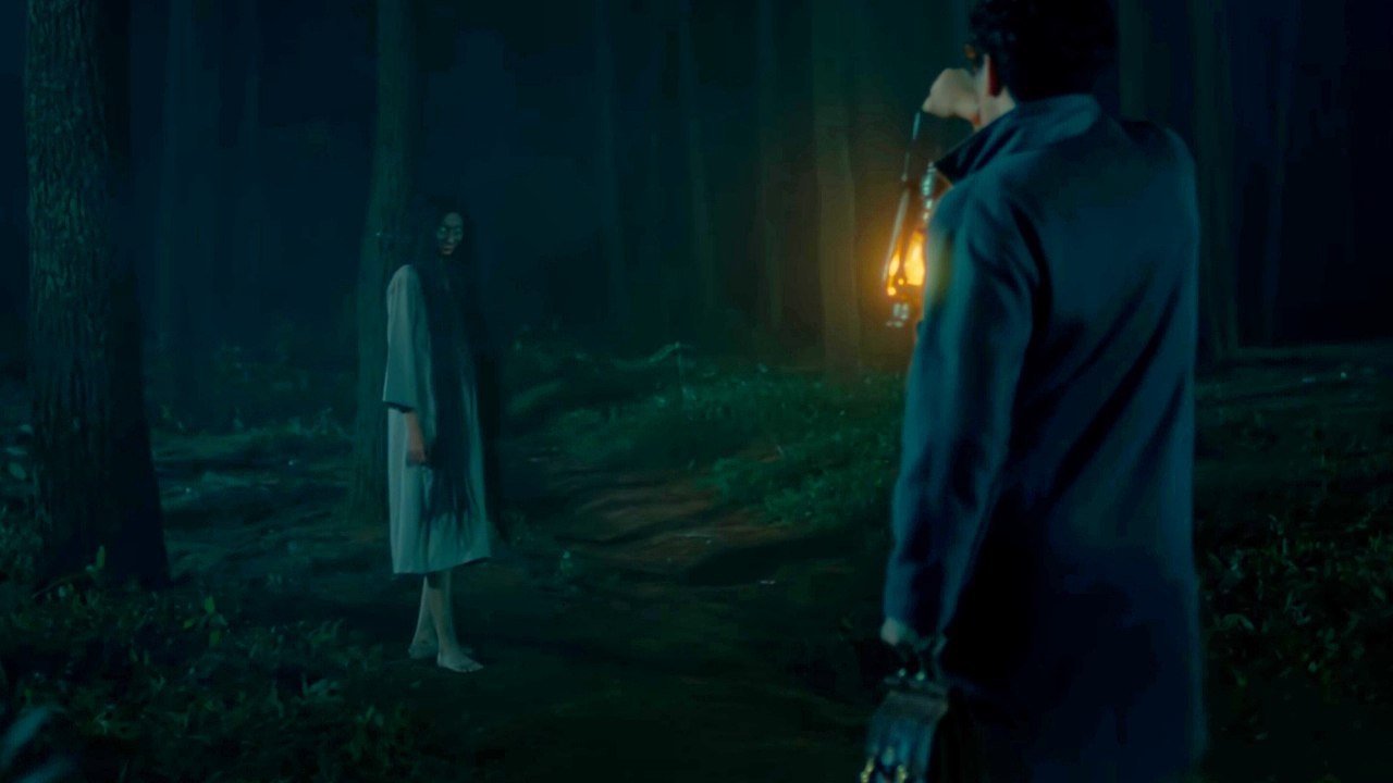Menjelang Magrib 2: Wanita Yang di Rantai Movie Screenshot 2