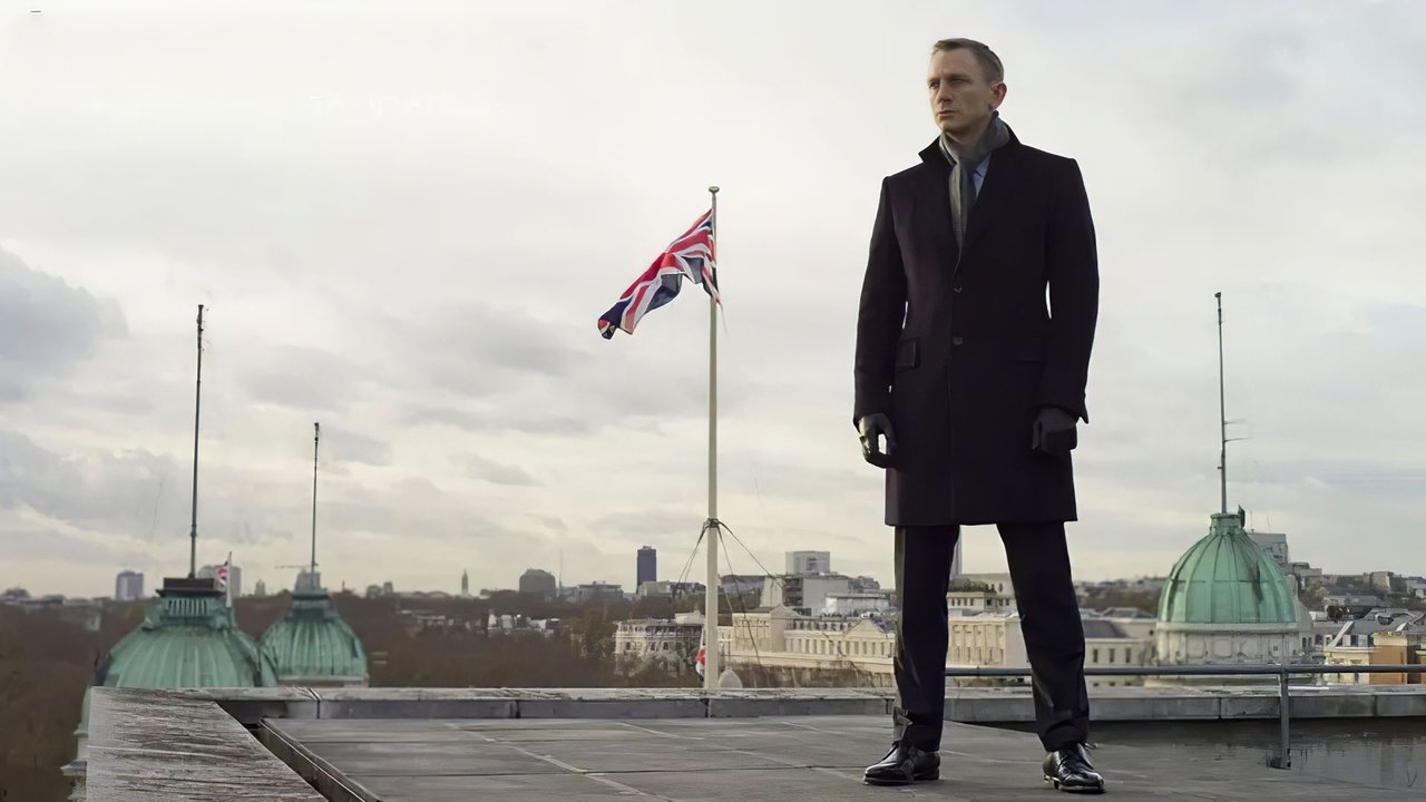 Skyfall Movie Screenshot 1