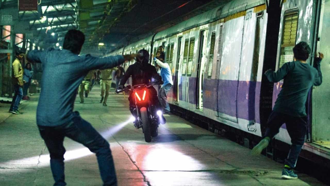 Bhavesh Joshi Superhero Movie Screenshot 3