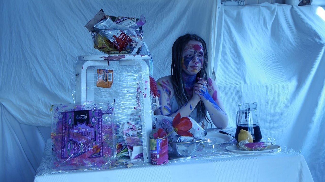Becoming Roosi Movie Screenshot 5